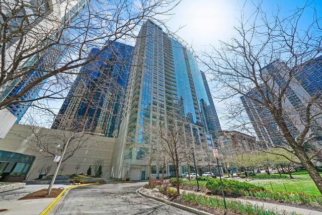 201 N Westshore Dr. #2106, Chicago, IL 60601