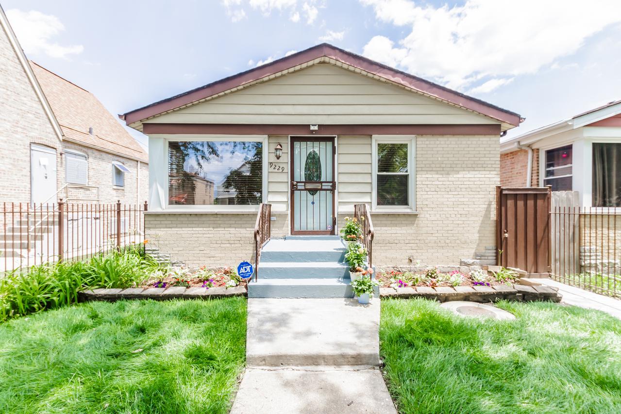 9229 S Lowe Ave., Chicago, IL 60620