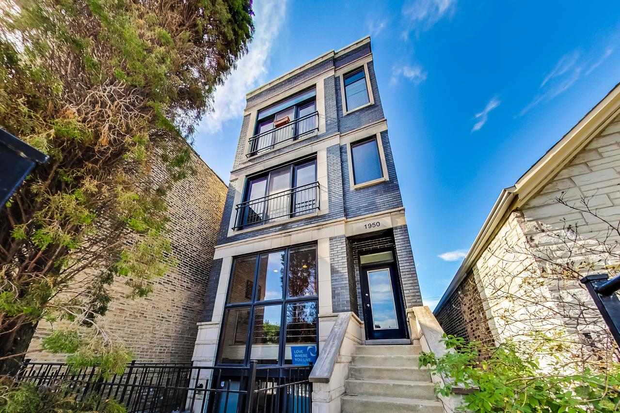 1950 W Armitage Ave. #3, Chicago, IL 60622