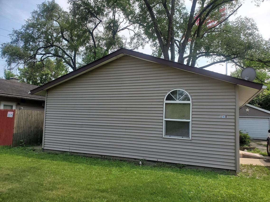 168 W 158th Pl., Harvey, IL 60426