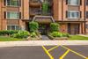 1127 S Old Wilke Rd. #203, Arlington Heights, IL 60005