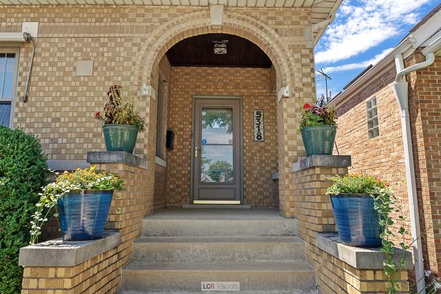 5318 N Melvina Ave., Chicago, IL 60630