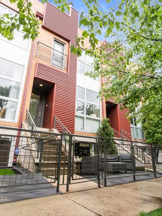 2145 W Churchill St., Chicago, IL 60647