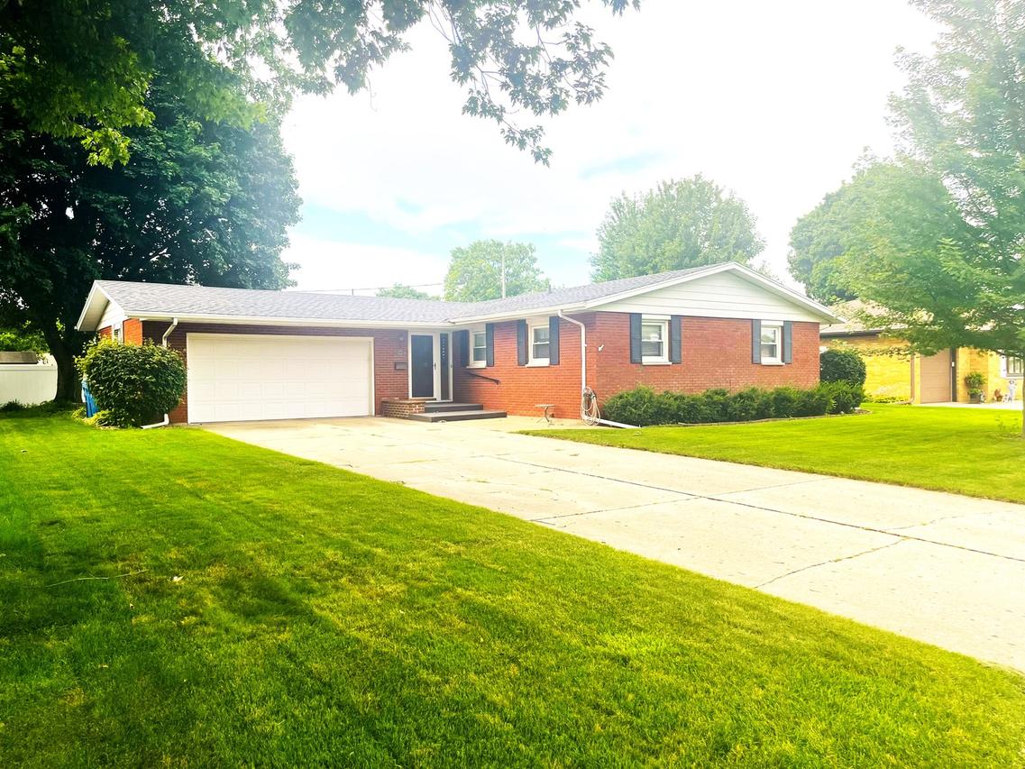 1308 26th St., Peru, IL 61354