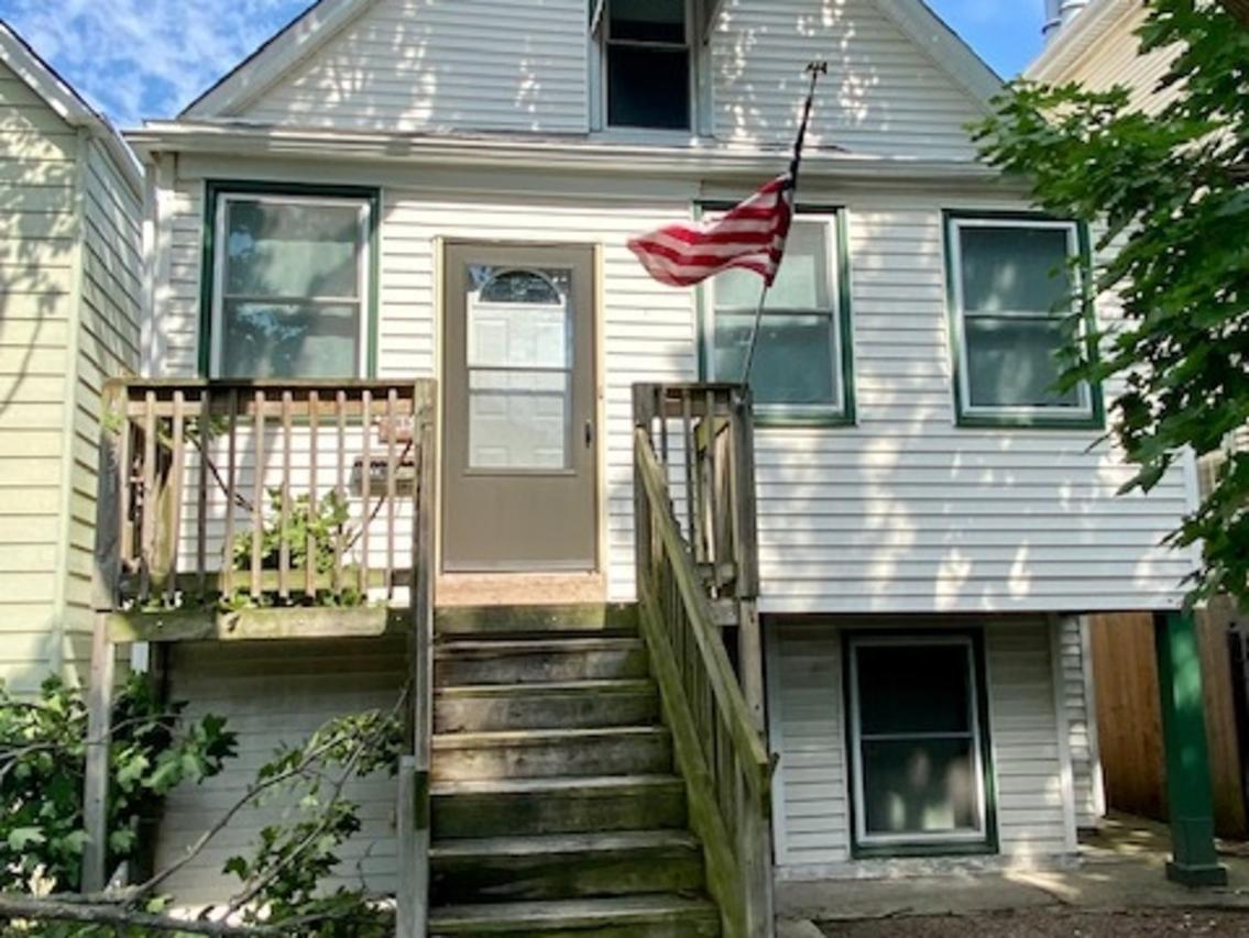 4131 N Bell Ave., Chicago, IL 60618