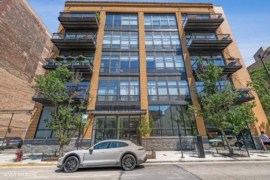 23 N Green St. #205, Chicago, IL 60607