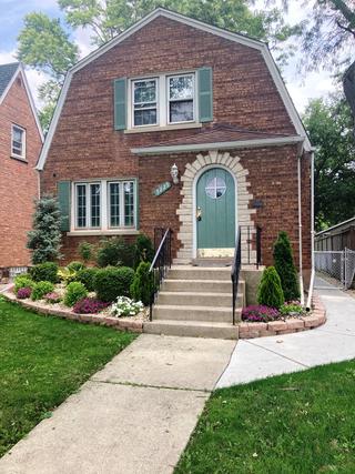 5225 S Massasoit Ave., Chicago, IL 60638