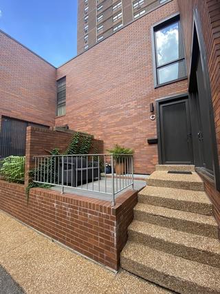 3631 N Pine Grove Ave. #C, Chicago, IL 60613