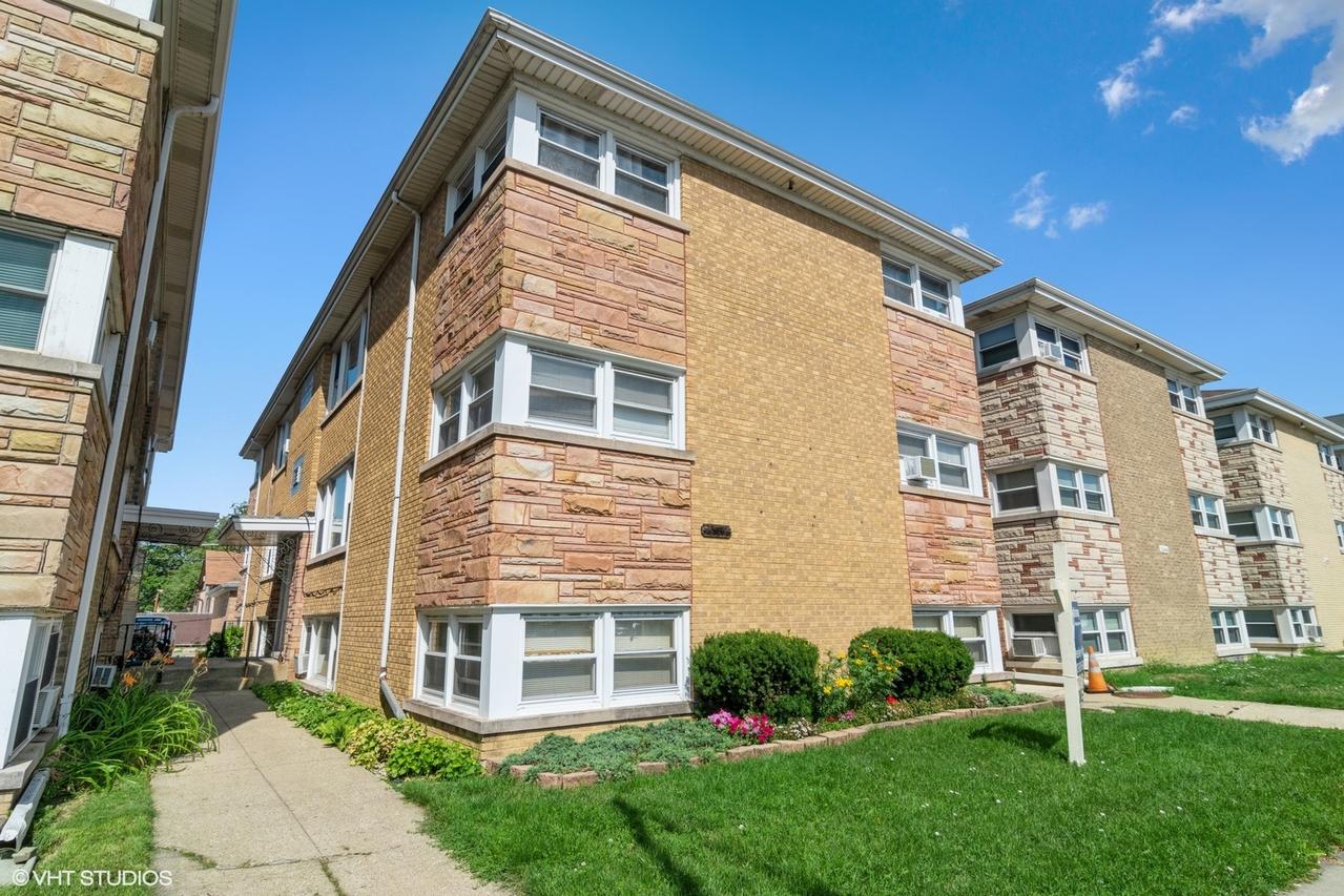 2642 N Harlem Ave. #GW, Elmwood Park, IL 60707