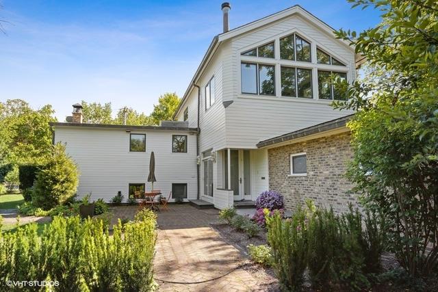 120 Dell Pl., Glencoe, IL 60022