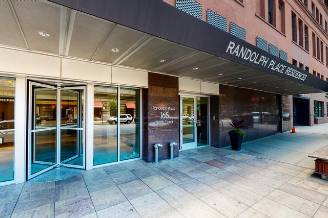 165 N Canal St. #1205, Chicago, IL 60606