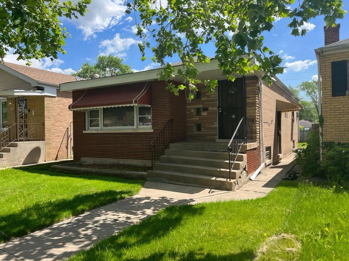 14531 S Lowe Ave., Riverdale, IL 60827
