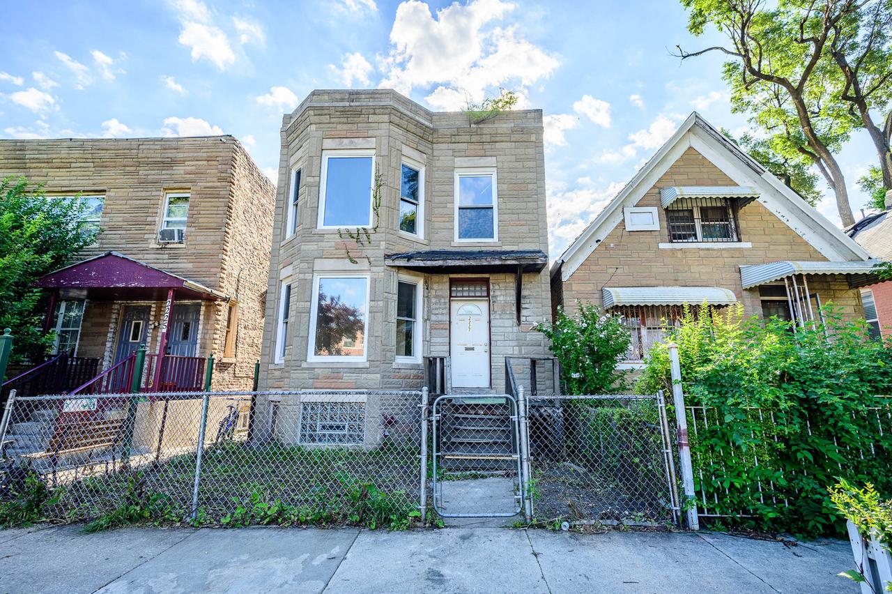 2227 S Drake Ave., Chicago, IL 60623