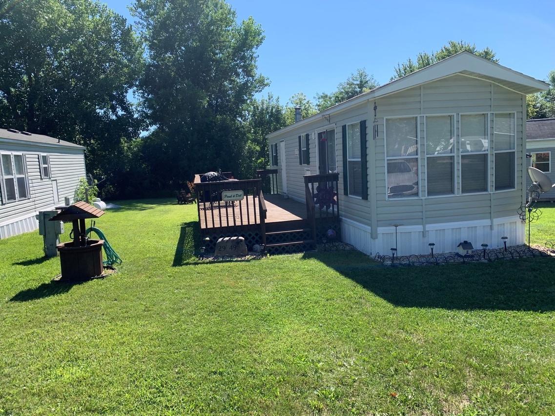 29/49 Woodhaven Dr., Sublette, IL 61367