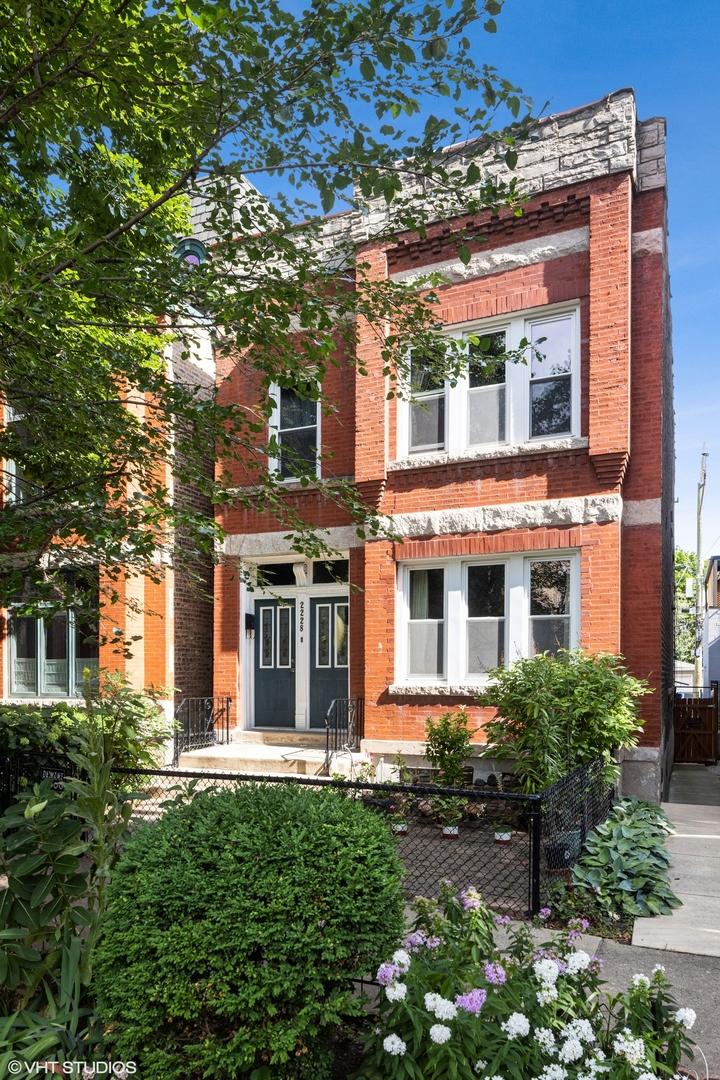 2228 W Lyndale St., Chicago, IL 60647