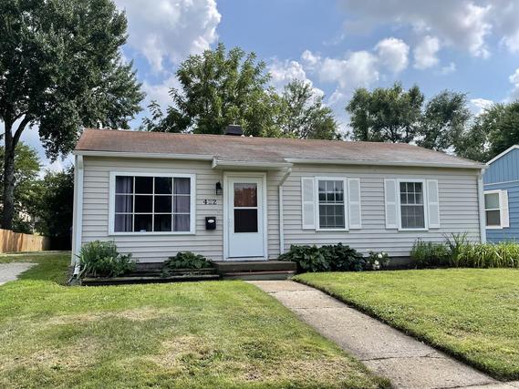 422 Spring Ave., Dekalb, IL 60115
