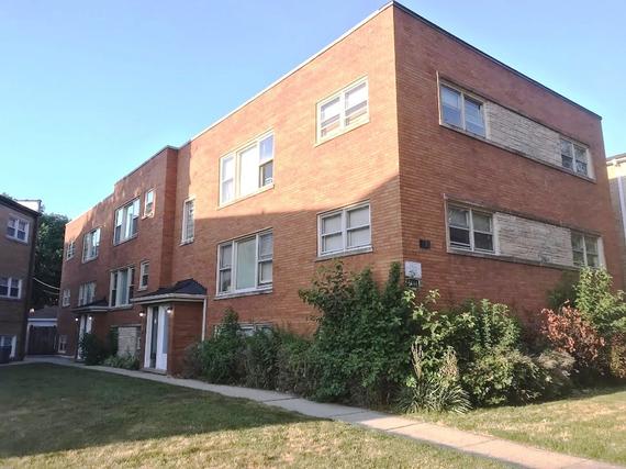 5544 W Higgins Ave. #2C, Chicago, IL 60630
