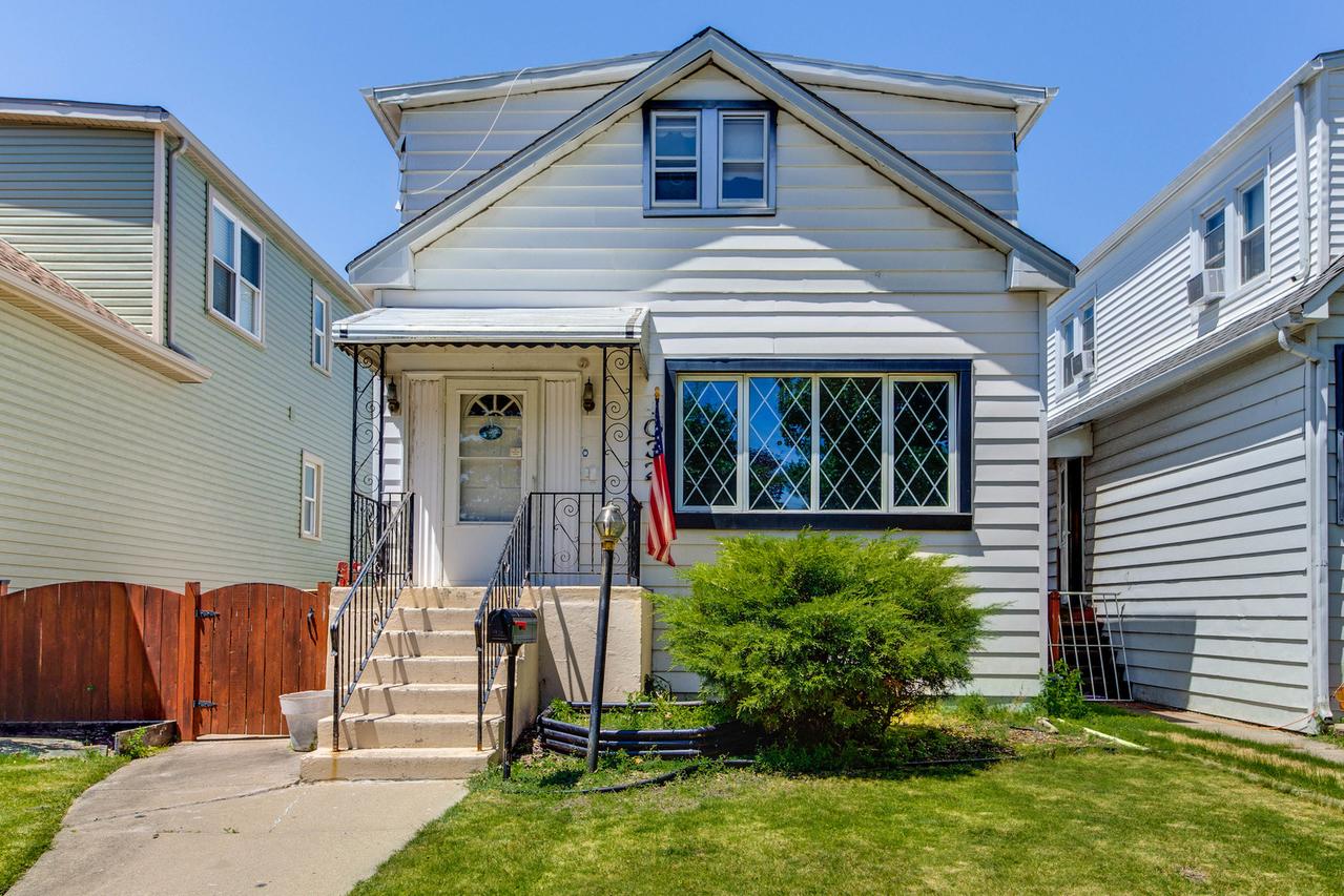 4032 N Osceola Ave., Norridge, IL 60706