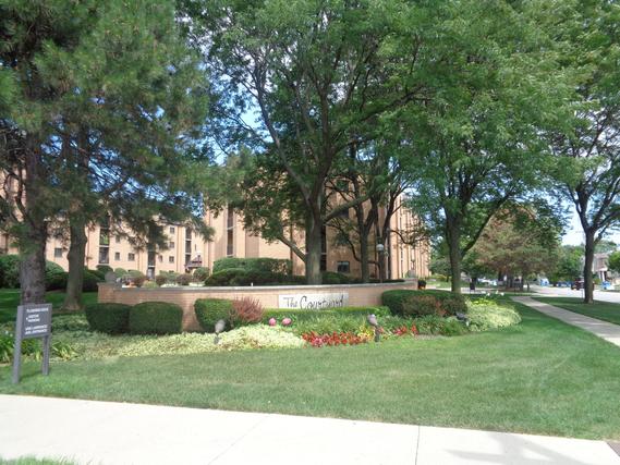7400 W Lawrence Ave. #234, Harwood Heights, IL 60706