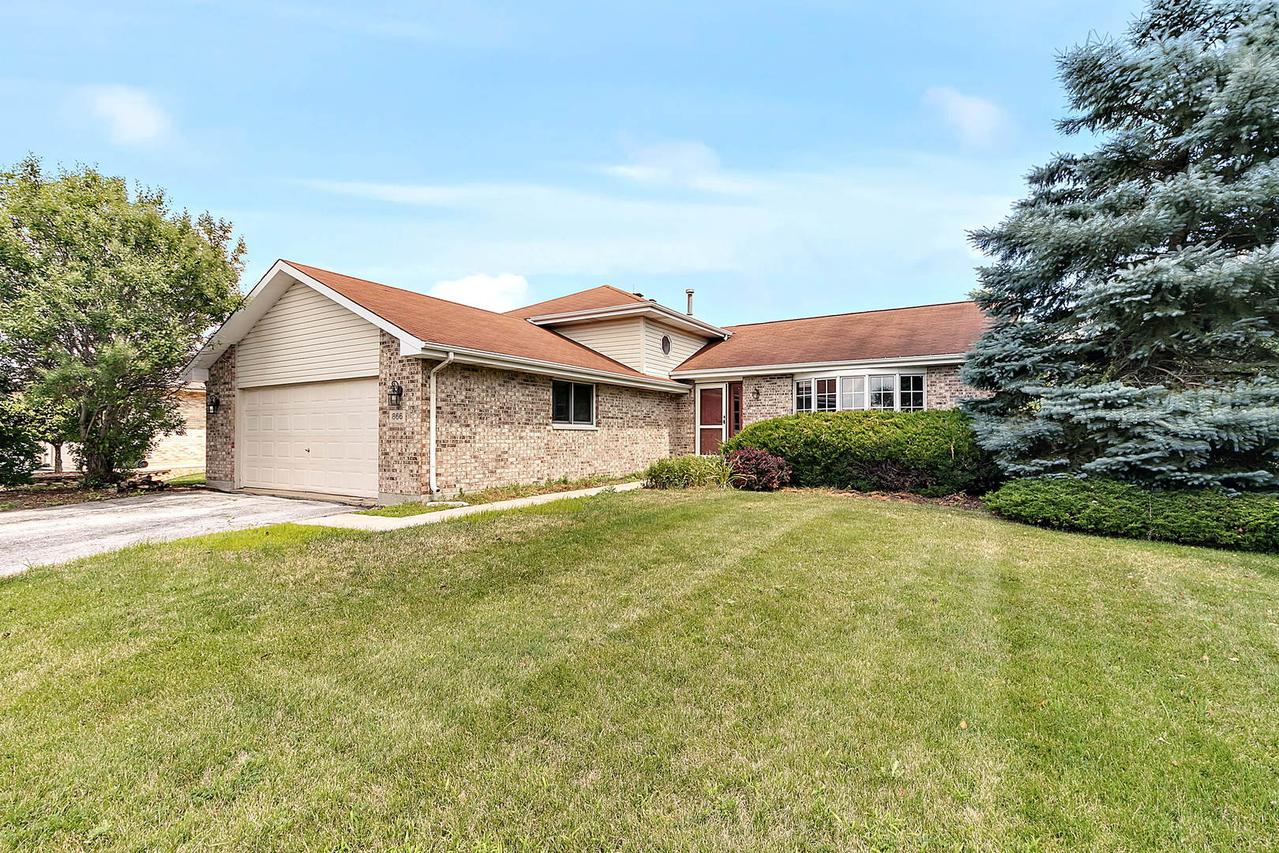 866 Brigantine Dr., New Lenox, IL 60451