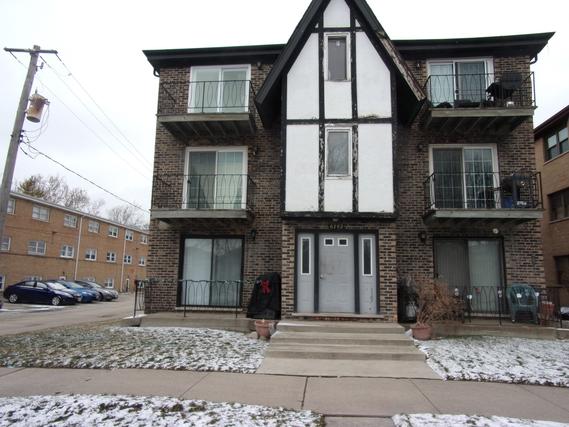 6742 W 64th Pl. #2A, Chicago, IL 60638