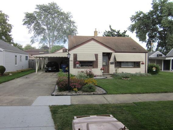 9235 S 49th Ave., Oak Lawn, IL 60453