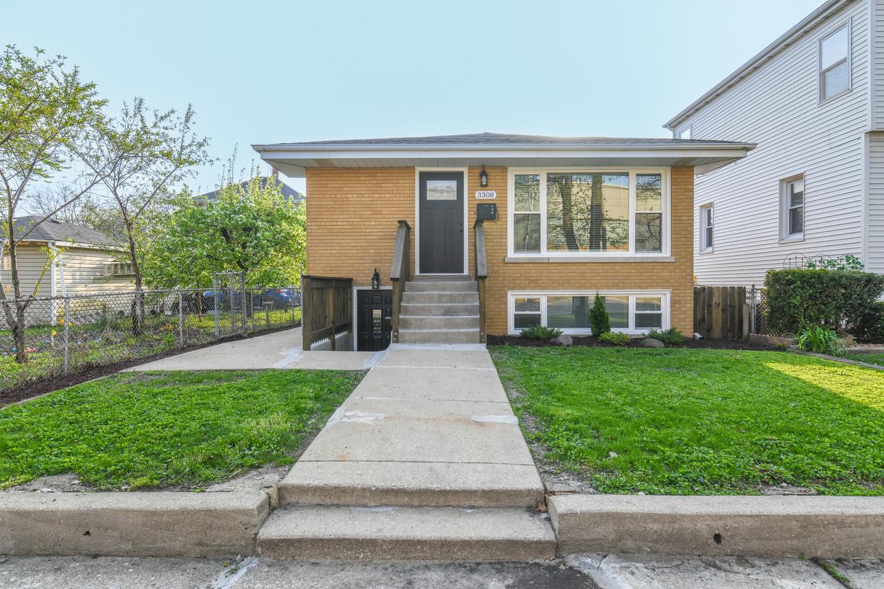 3308 Washington St., Franklin Park, IL 60131