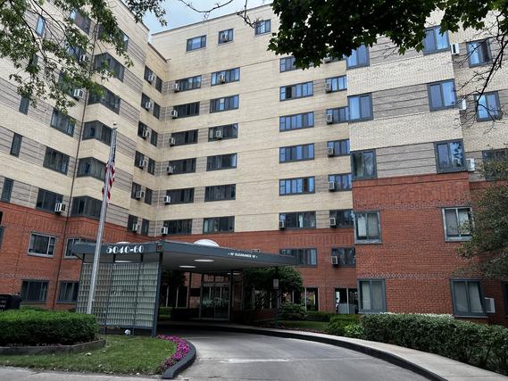 5052 N Marine Dr. #B8, Chicago, IL 60640