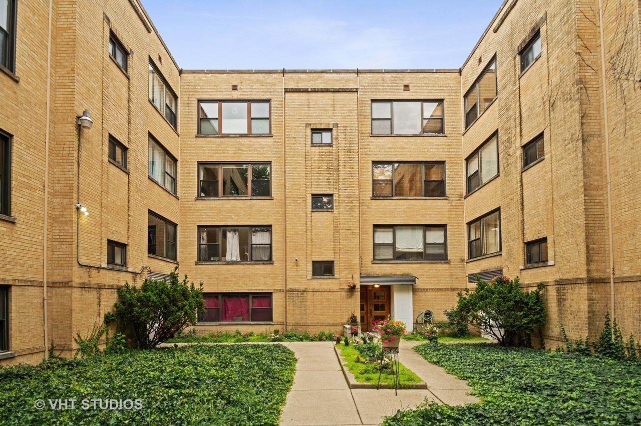 7409 N Seeley Ave. #3B, Chicago, IL 60645
