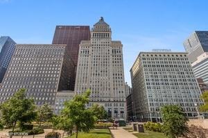 310 S Michigan Ave. #1603, Chicago, IL 60604