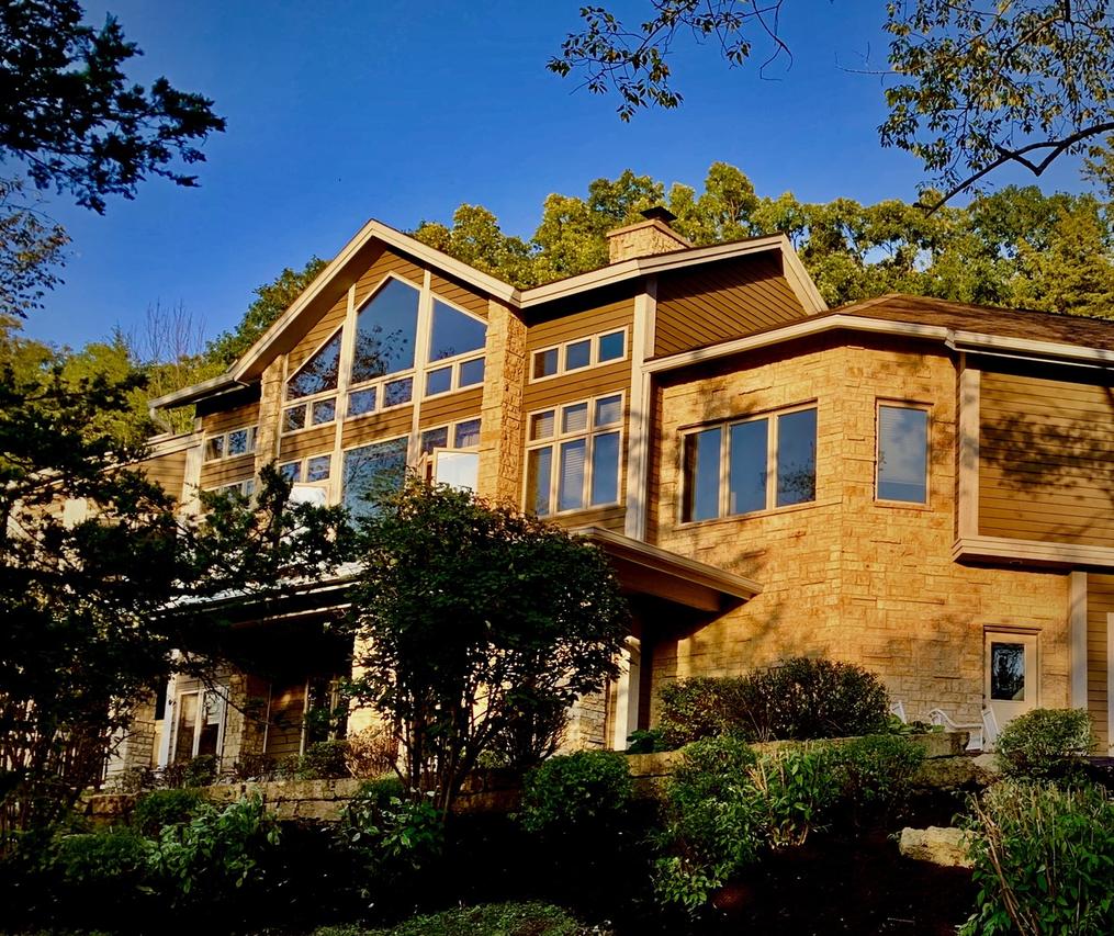 1 Deer Hollow Run, Galena, IL 61036