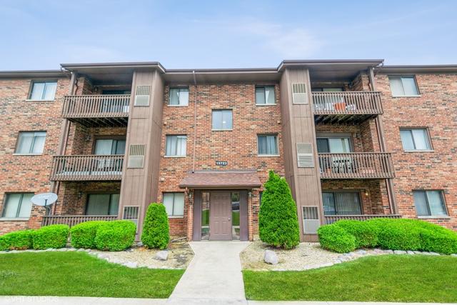 15723 Peggy Ln. #8, Oak Forest, IL 60452