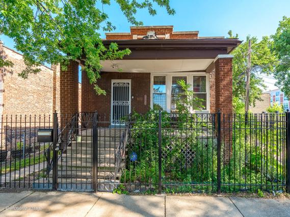 3340 W Rice St., Chicago, IL 60651
