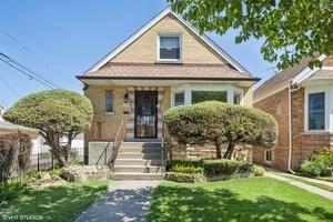 6226 W Rascher Ave., Chicago, IL 60630
