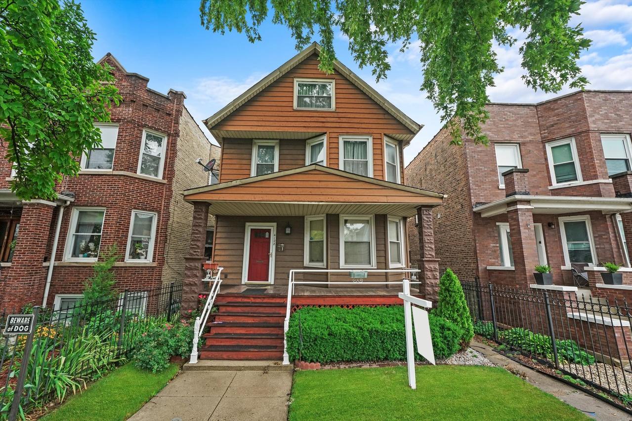 4128 W School St., Chicago, IL 60641