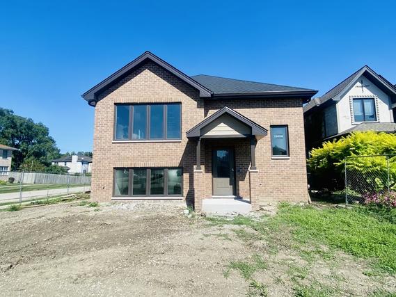 1047 N Yale Ave., Villa Park, IL 60181