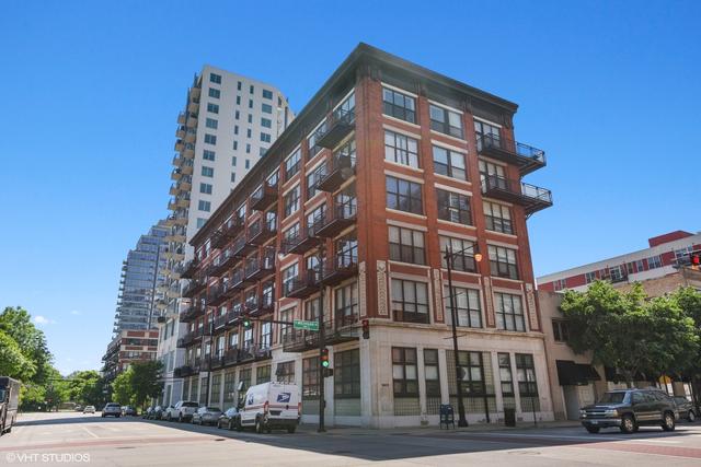 1601 S Michigan Ave. #404, Chicago, IL 60616