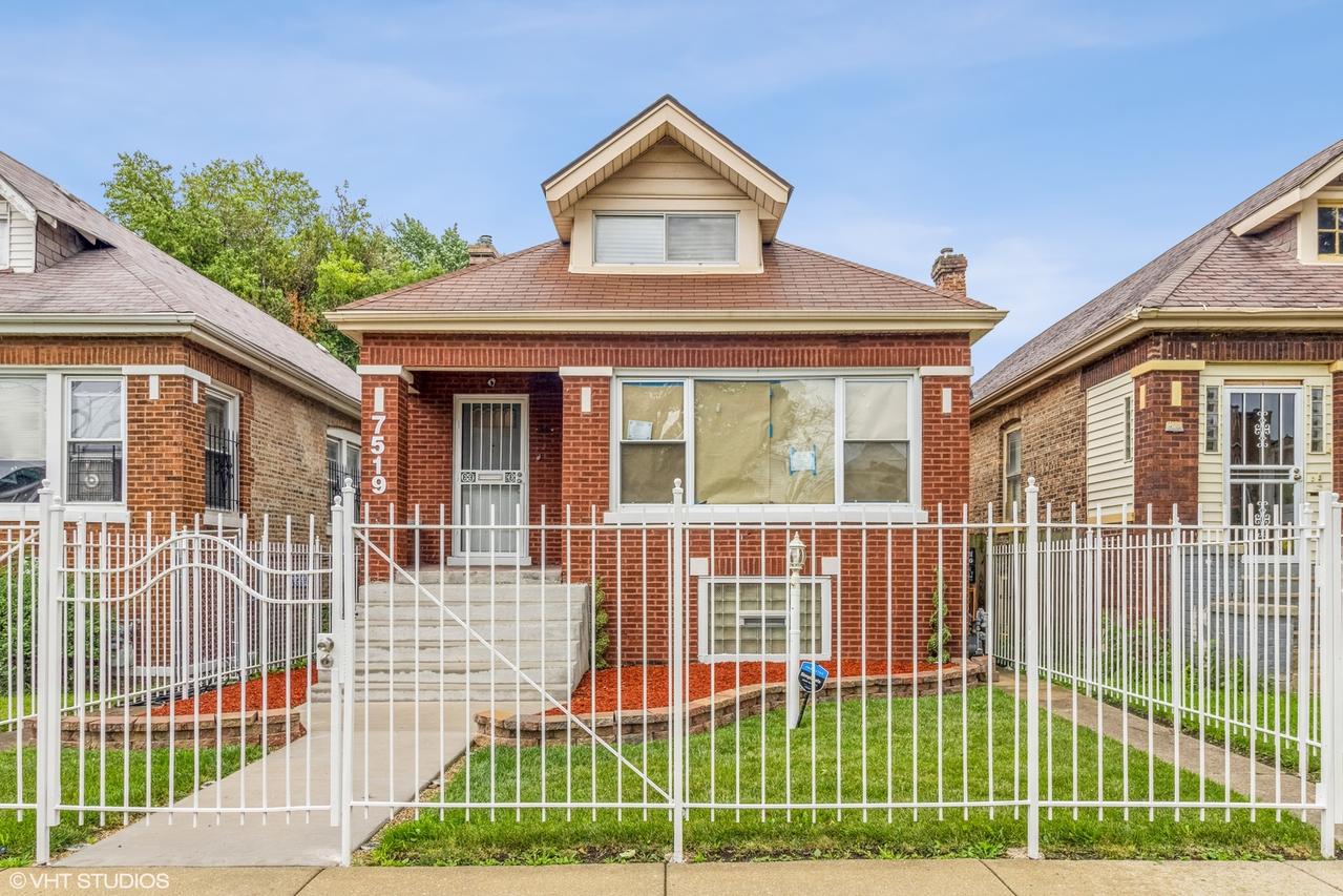 7519 S Carpenter St., Chicago, IL 60620