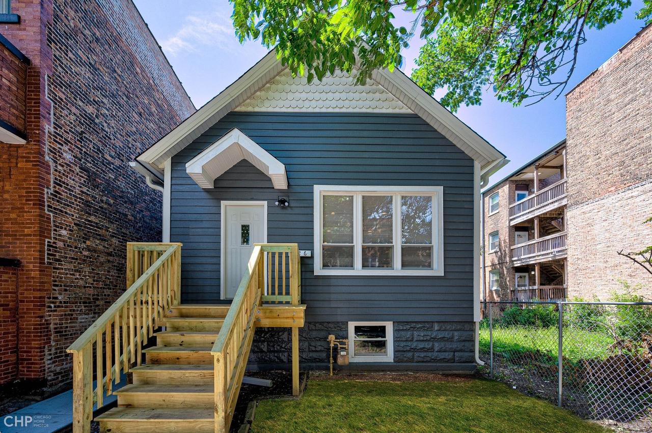 126 N Leamington Ave., Chicago, IL 60644
