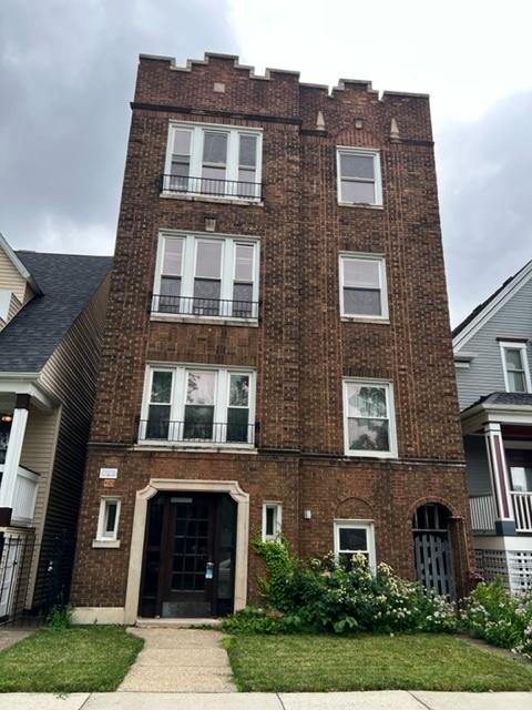 4129 N Saint Louis Ave., Chicago, IL 60618