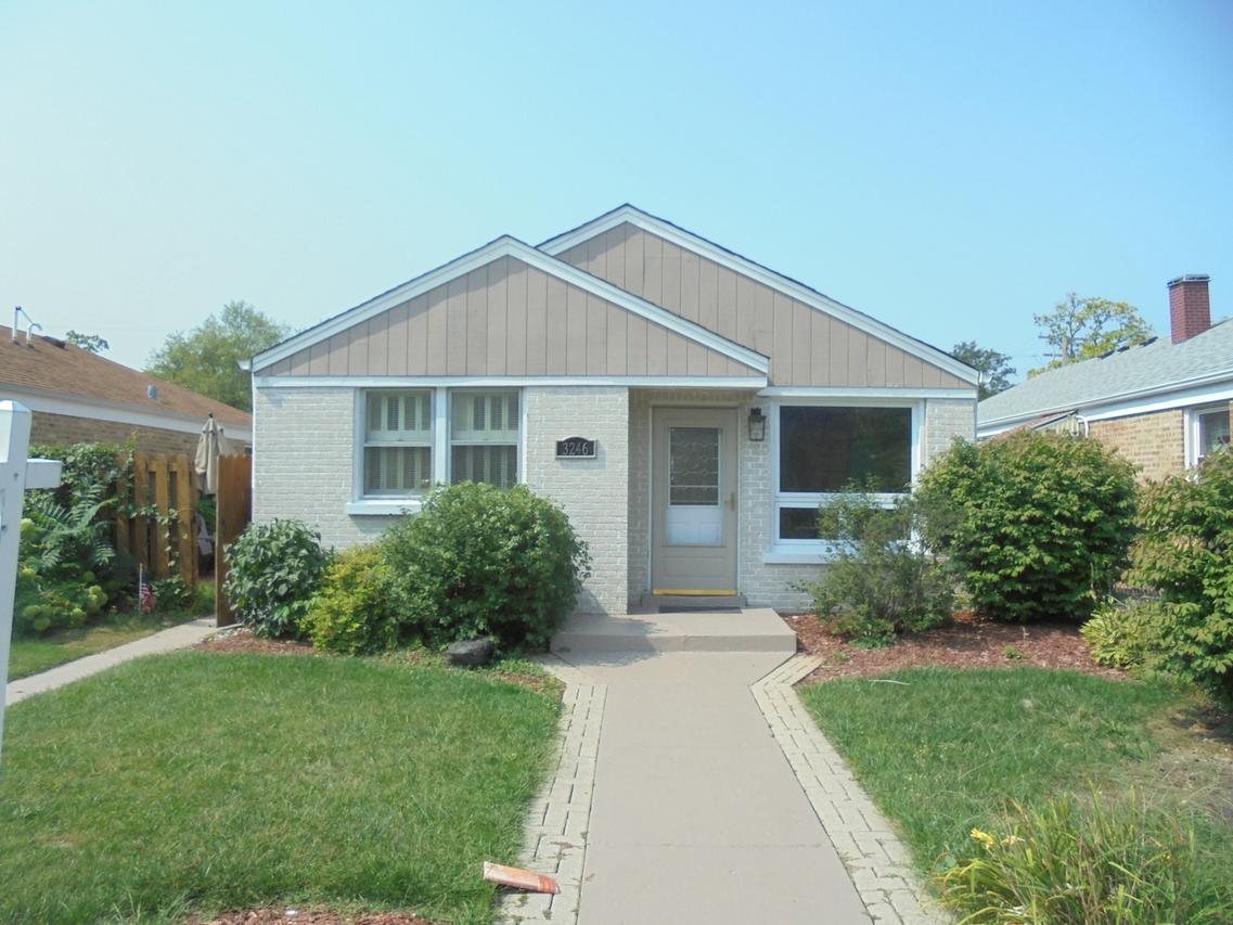 3246 Washington St., Franklin Park, IL 60131