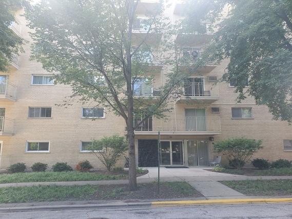 115 Marengo Ave. #101, Forest Park, IL 60130
