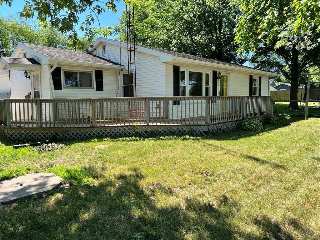 405 S Hickory St., Shelbyville, IL 62565