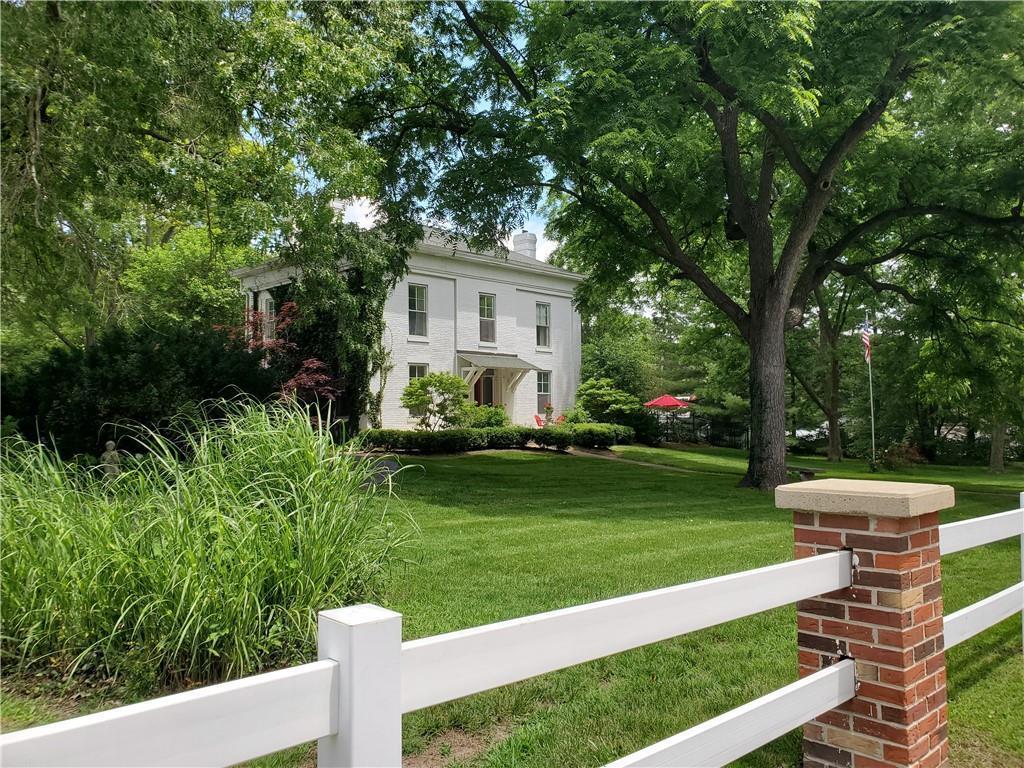 909 W North 2nd St., Shelbyville, IL 62565