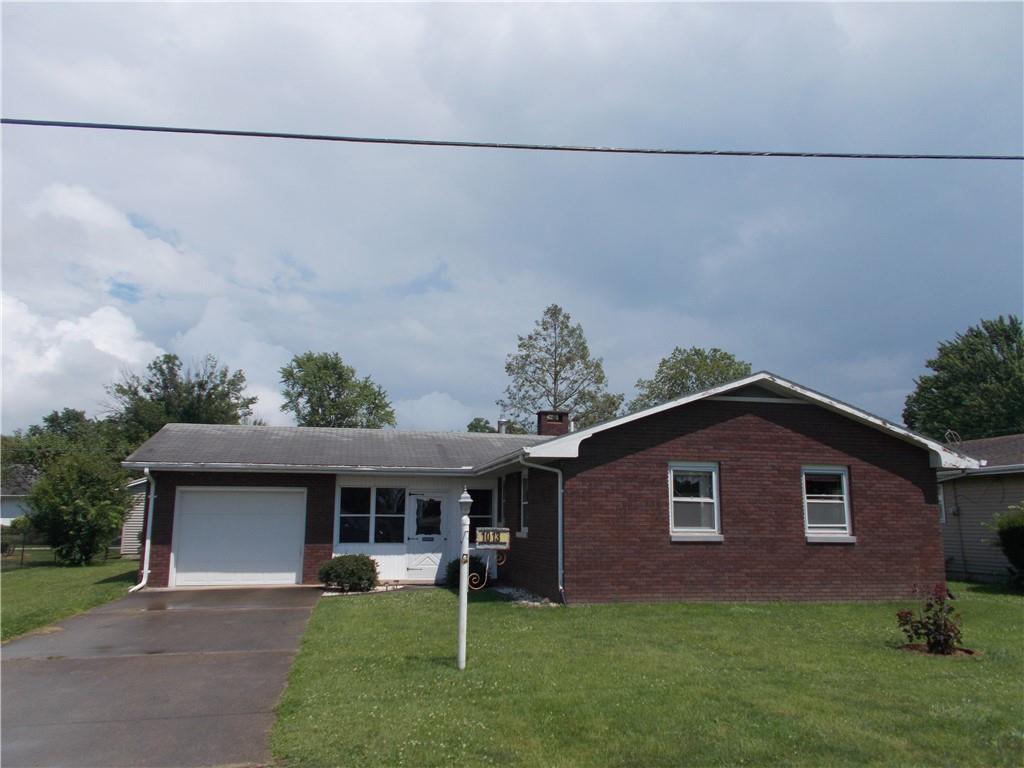 1013 N Wood St., Shelbyville, IL 62565