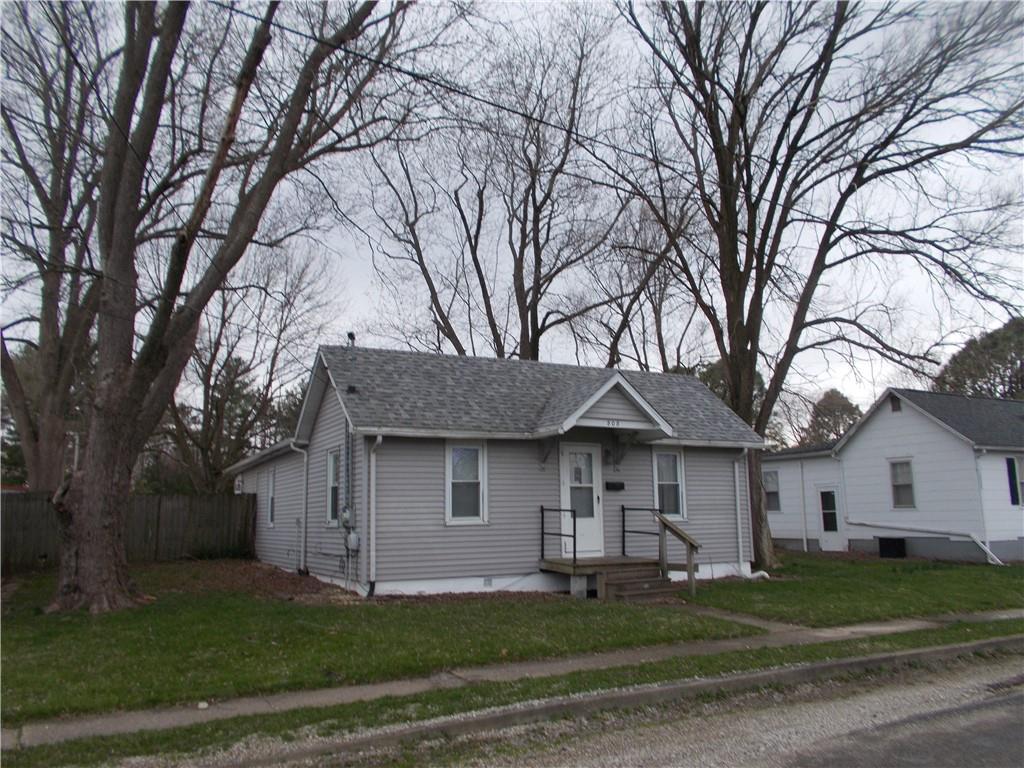 808 S South 10th St., Shelbyville, IL 62565