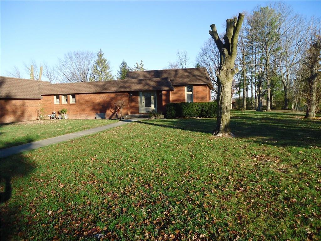 1 Moulton Dr., Shelbyville, IL 62565