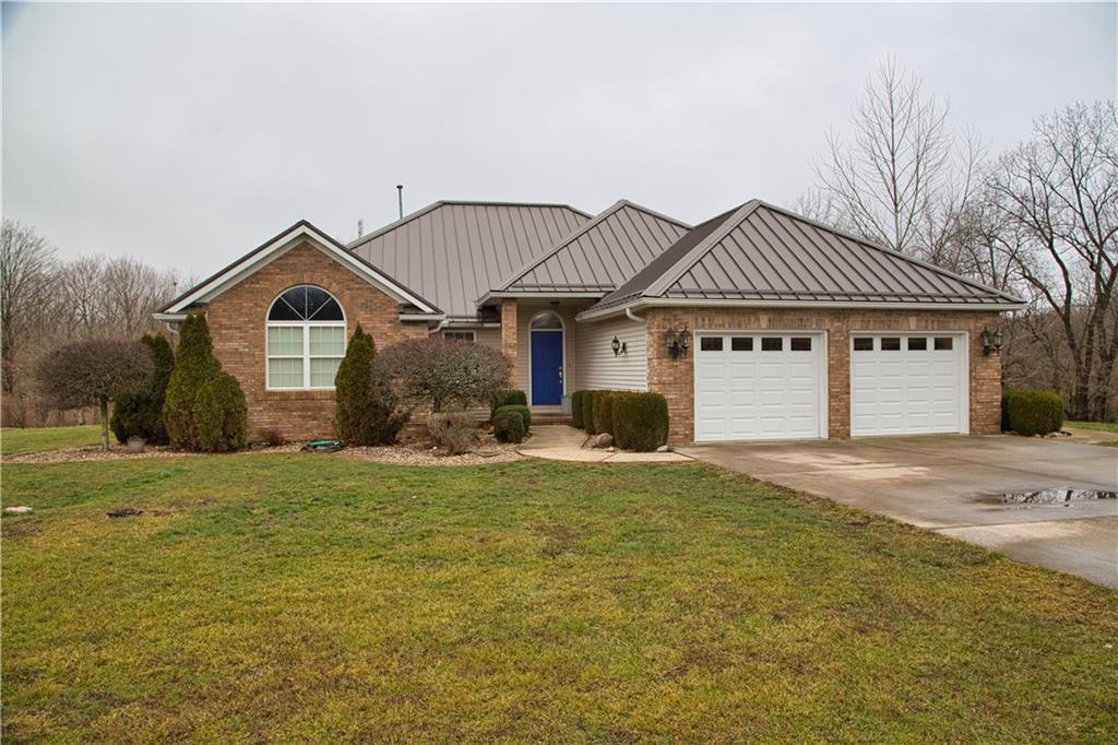1133 N 1915 East Rd., Shelbyville, IL 62565