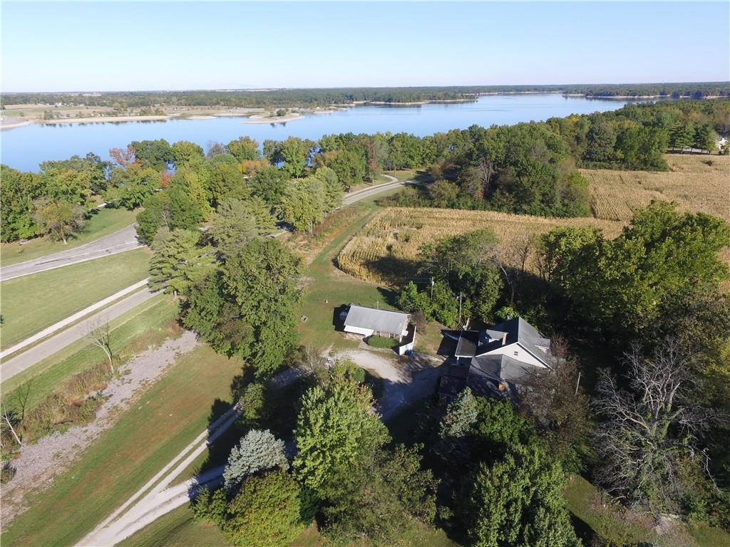 1997 State Highway 16, Shelbyville, IL 62565