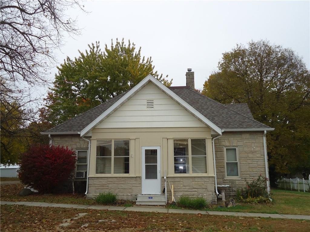727 N Chestnut St., Shelbyville, IL 62565